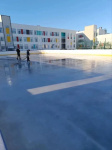 В муниципалитете начаты работы по заливке катков