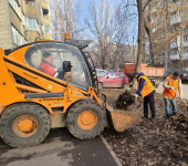 Продолжаются мероприятия по благоустройству города Продолжаются мероприятия по благоустройству города
