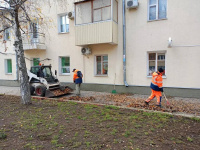 Продолжаются мероприятия по благоустройству города Продолжаются мероприятия по благоустройству города