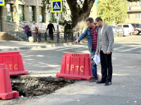 Продолжается контроль за ходом проведения земляных работ Продолжается контроль за ходом проведения земляных работ