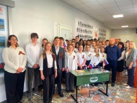 В стенах гимназии № 3 прошло торжественное открытие «Парты Героя»
