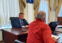Глава города Михаил Исаев провел личный прием граждан в рамках общеобластного приема, объявленного губернатором Романом Бусаргиным