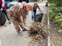 Во Фрунзенском районе проведен общегородской 
субботник