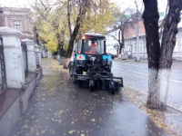 В Октябрьском районе продолжаются комплексные 
мероприятия по благоустройству территории