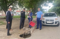 Лев Юсупов проверил соблюдение Порядка 
проведения земляных работ на проблемных участках в Заводском районе