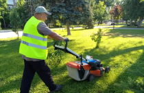 Продолжаются работы по благоустройству