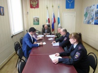 В Октябрьском районе прошло совещание
по призыву на военную службу В Октябрьском районе прошло совещание
по призыву на военную службу