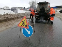 За неделю текущий ремонт дорог охватил более 60 участков За неделю текущий ремонт дорог охватил более 60 участков