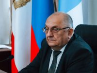 Игорь Молчанов провел еженедельное заседание штаба по благоустройству Игорь Молчанов провел еженедельное заседание штаба по благоустройству