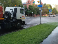 Уборка города продолжается