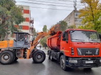 Продолжаются работы по благоустройству 
города