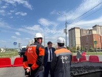 Первый заместитель Максим Сиденко выехал на место повреждения теплотрассы на пересечении бульвара Героев Отечества и улицы Топольчанская