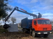 Работы по ликвидации стихийных свалок 
мусора в Гагаринском районе