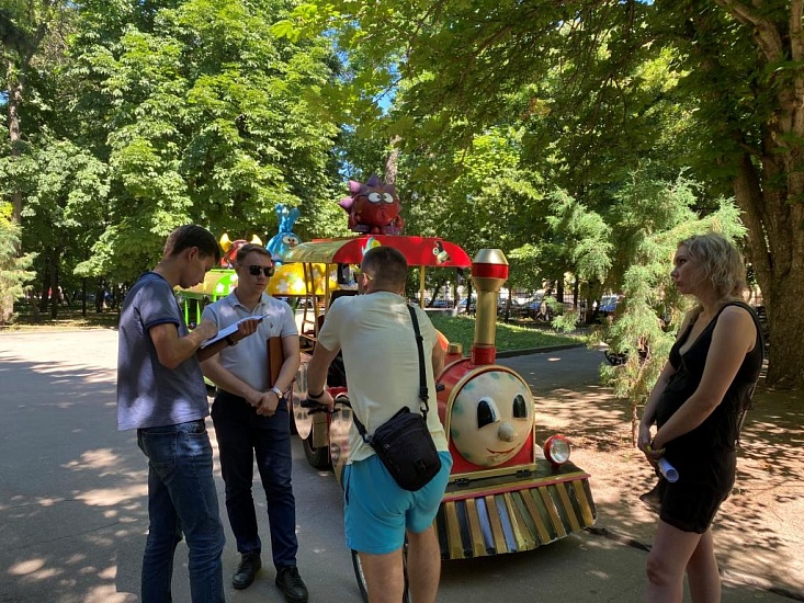 В Волжском районе продолжают выявлять 
несанкционированные аттракционы