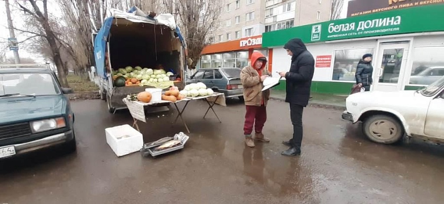 Сотрудники комитета муниципального контроля 
выявили факты незаконной торговли