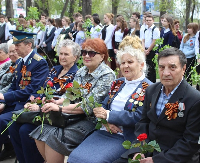 В Заводском районе состоялось открытие 
Доски Почета