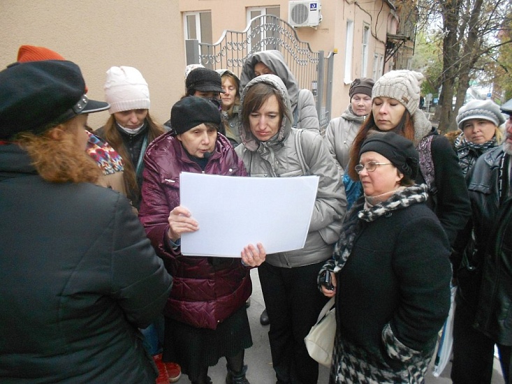 Саратовцам показали утраченные храмы