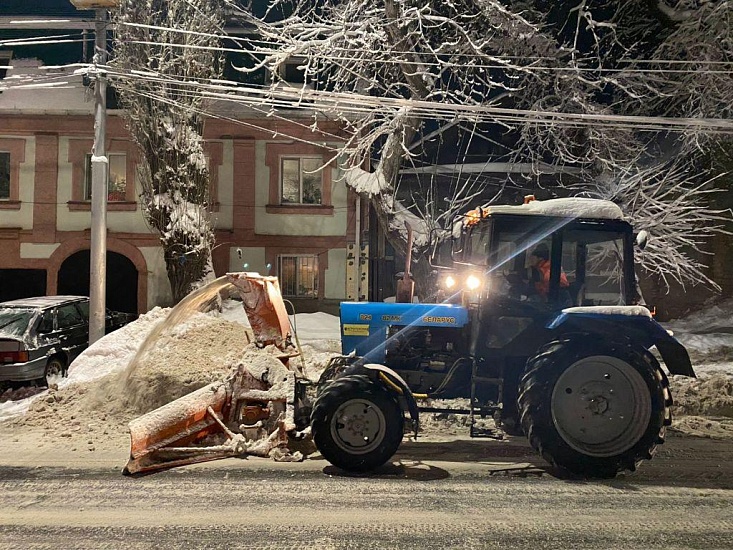 В уборке всех районов городского округа 
планируется задействовать почти 6 тысяч рабочих и около 800 единиц техники