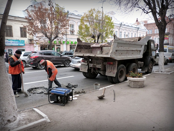 МУП «Водосток» продолжает работы по обслуживанию 
ливневой канализации