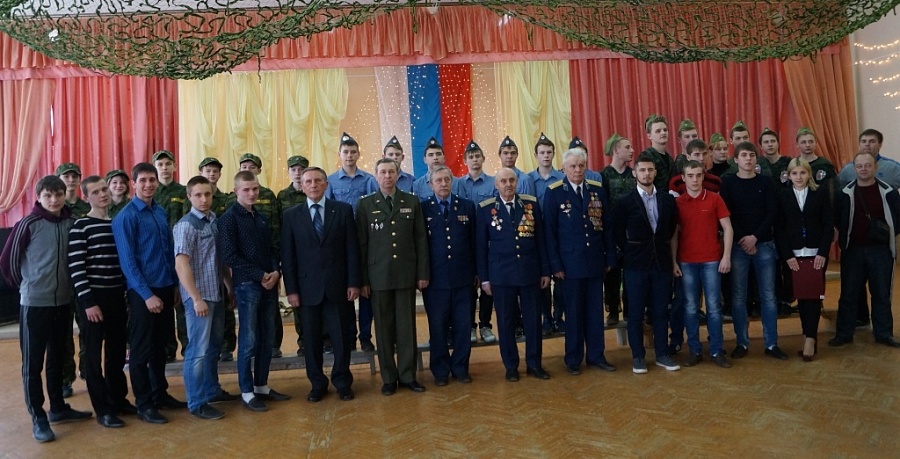 В МУК «Дом культуры химиков» пройдет мероприятие, 
посвященное Дню призывника