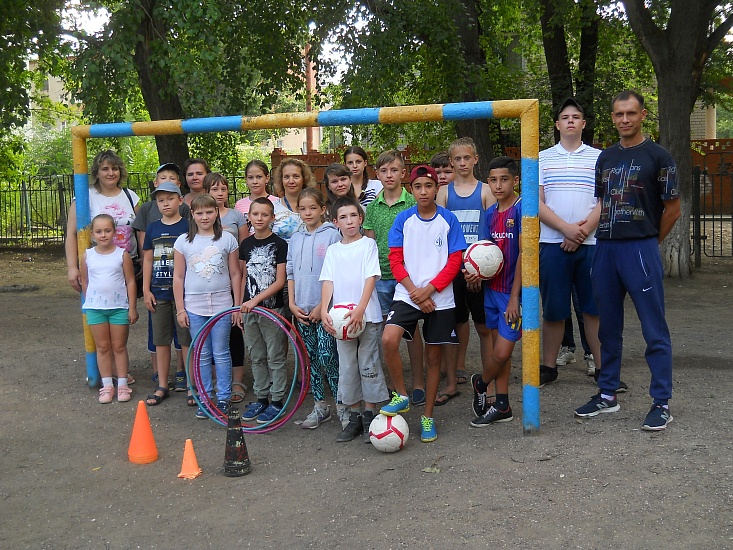В школе Ленинского района прошел праздник 
спорта и здоровья