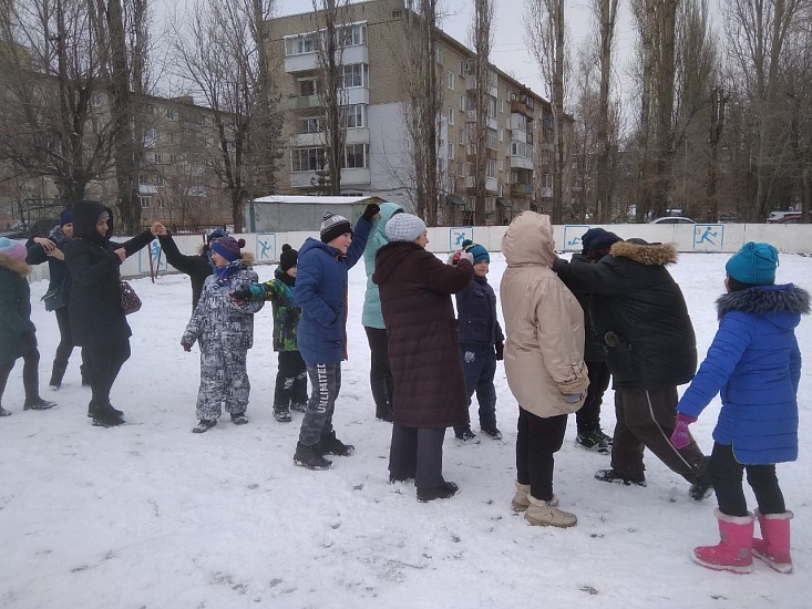 Зимние спортивные игры состоялись в Кировском 
районе