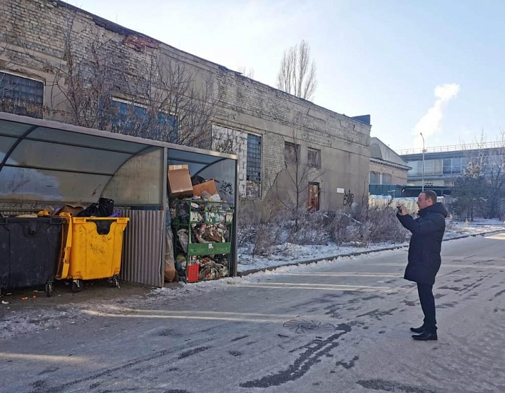 Продолжается мониторинг состояния контейнерных 
площадок на территории Октябрьского района