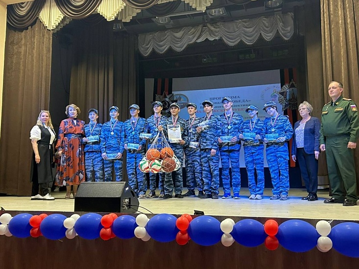 Команда лицея № 15 одержала победу на межрайонном фестивале «Победа»