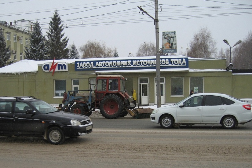 Уборка Заводского района ведется круглосуточно 
и в усиленном режиме