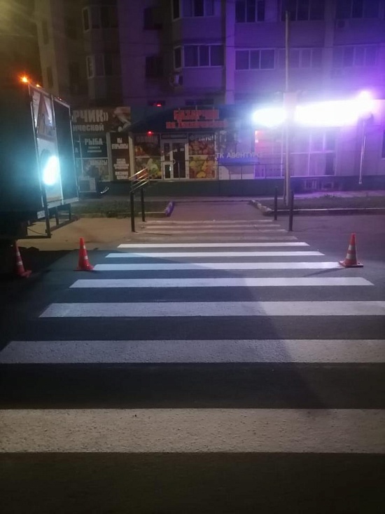 В Кировском районе ведутся работы по нанесению 
дорожной разметки