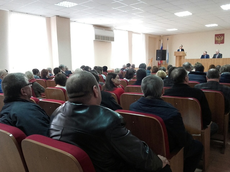 Состоялось совещание с руководителями 
предприятий потребительского рынка