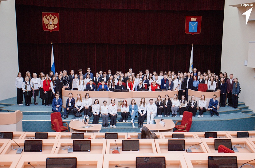 В Саратовской областной Думе прошло II Заседание 
Муниципального Совета Первых