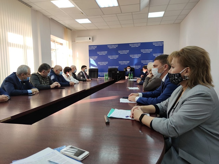 Состоялась встреча с представителями национальных 
диаспор