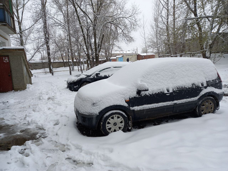 Куда обращаться, если управляющая компания не убирает снег во дворе
