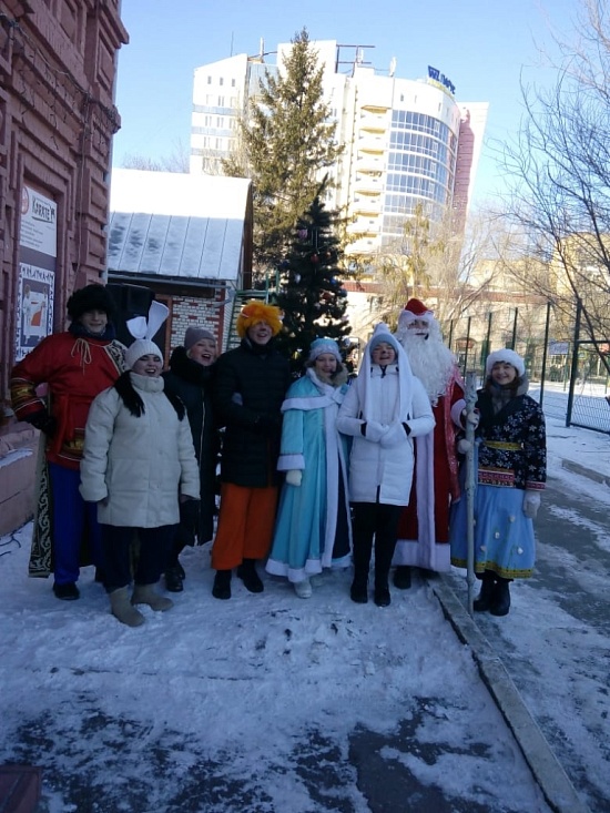 Во Фрунзенском районе состоялась праздничная 
программа
