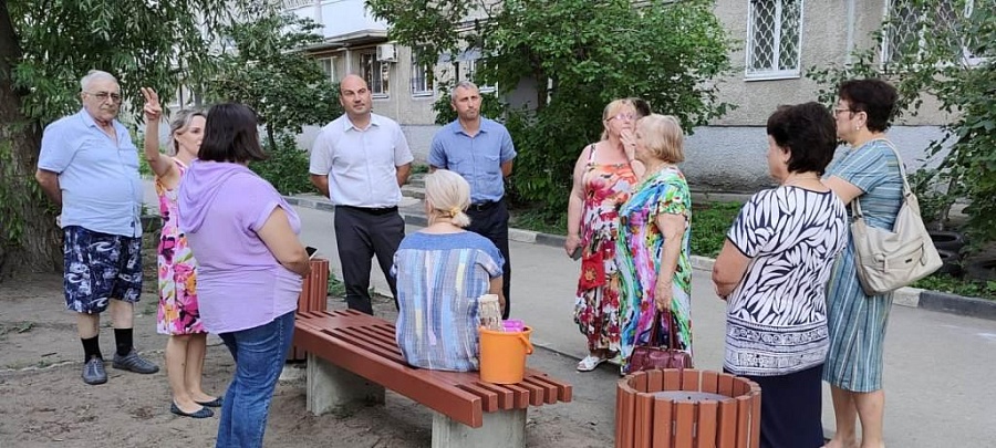 Сергей Соколов провел встречу с жителями 
домов по ул. Б.Горная и ул. Рахова