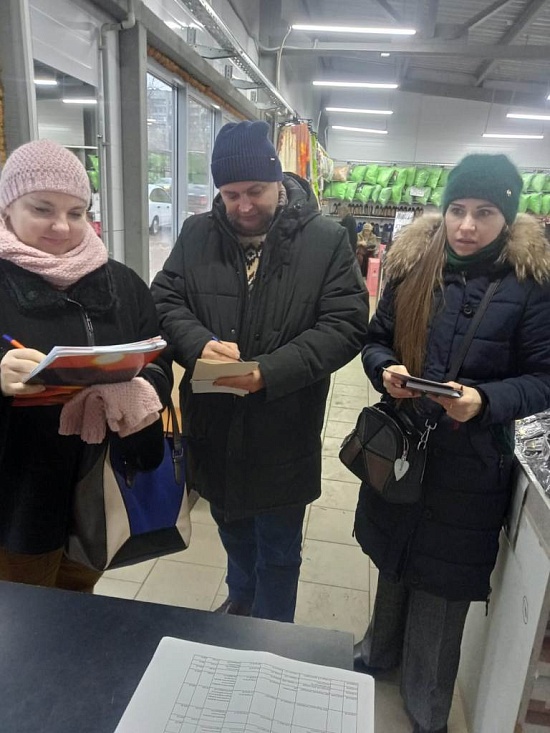 На территории Октябрьского района продолжаются 
мероприятия в рамках профилактики неформальной занятости