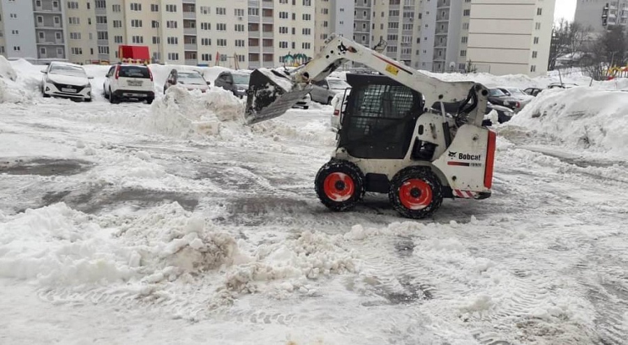 Во Фрунзенском районе проверено качество 
уборки дворов