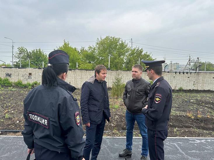 В Заводском районе из строящегося сквера 
украли элементы системы автополива