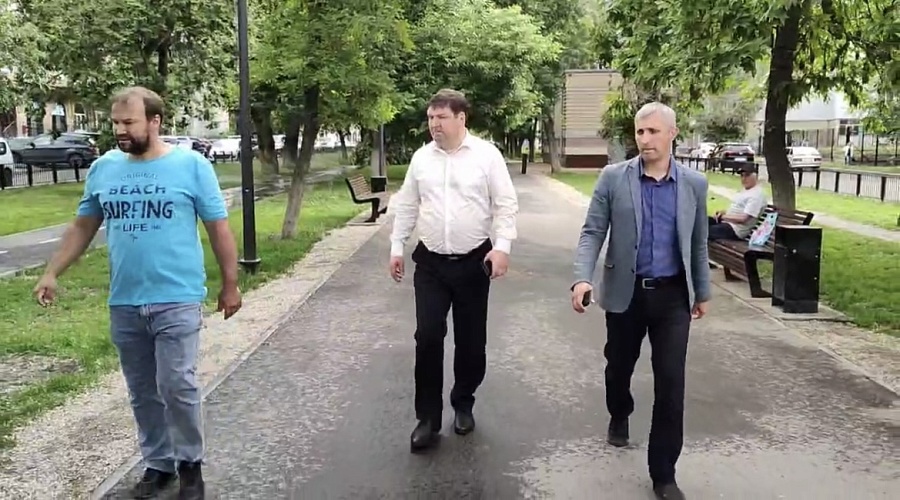В Кировском районе проведен обход бульвара 
по ул. Рахова с целью контроля работ по благоустройству