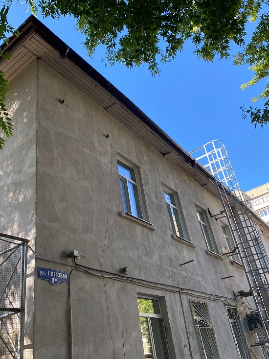 В Октябрьском районе продолжаются работы 
по ремонту образовательных учреждений в рамках регионального проекта «100 школ, 100 садов»