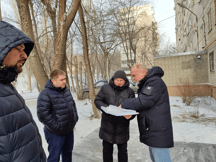 Первый заместитель главы администрации принял участие в комиссии по приемке выполнения работ после проведения ремонта горячего водоснабжения