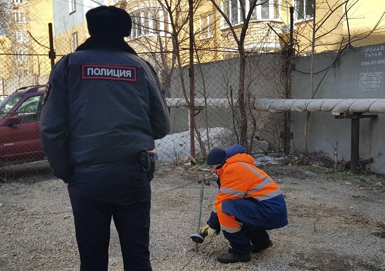 Во Фрунзенском районе продолжаются мероприятия 
по сносу незаконных заграждений