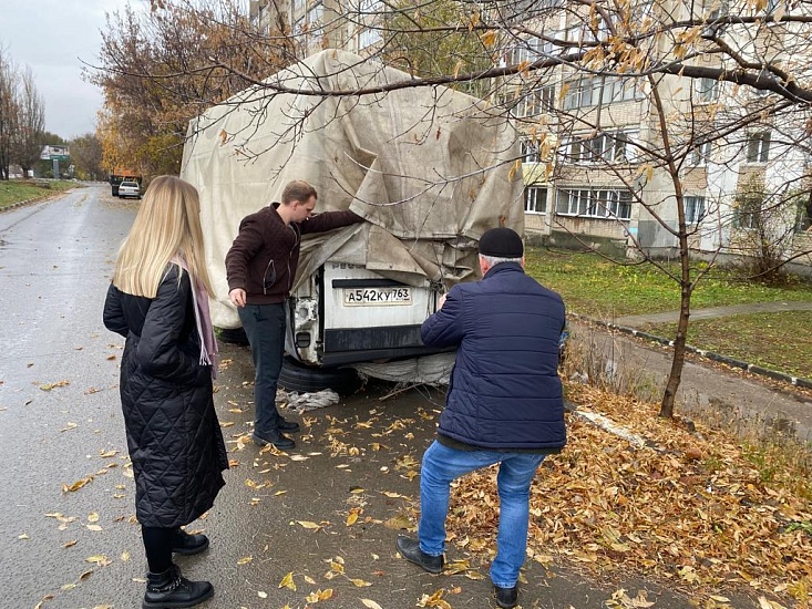 Брошенные автомобили будут убраны с территории 
города