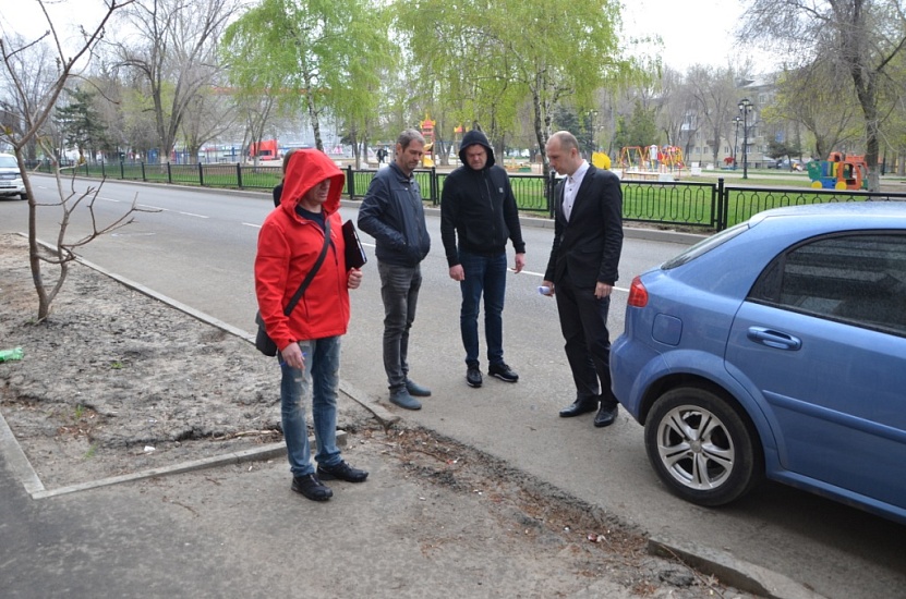 В Саратове обследовали участки, отремонтированные 
в прошлом году в рамках национального проекта «Безопасные качественные дороги»