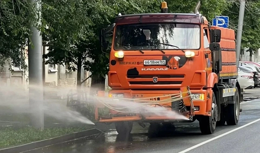 Продолжаются работы по благоустройству