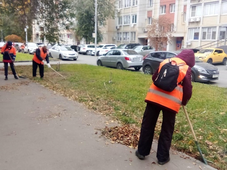 Продолжается благоустройство территории 
Октябрьского района