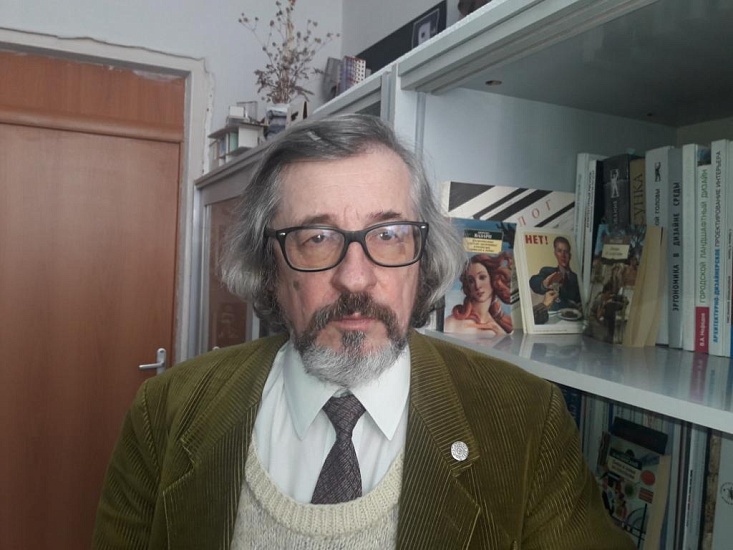 Виталий Кудрявцев считает, что центр Саратова 
не должен быть заставлен огромными рекламными конструкциями