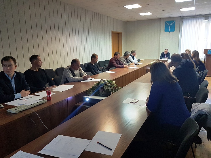 С бизнес-сообществом обсудили концепцию 
новогоднего оформления территории района