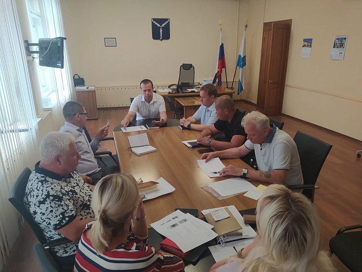 Глава Волжского района провел рабочую 
встречу по вопросу благоустройства